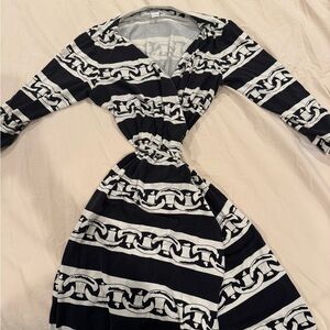 DVF Stylish Black and White Chain Print Wrap Dress